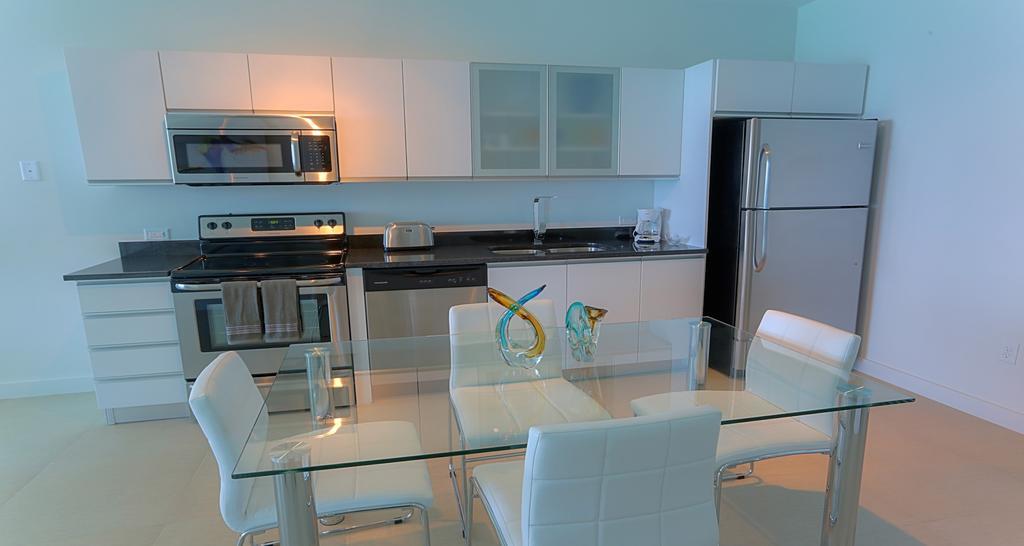 Monte Carlo Miami Suite Miami Beach Rum bild
