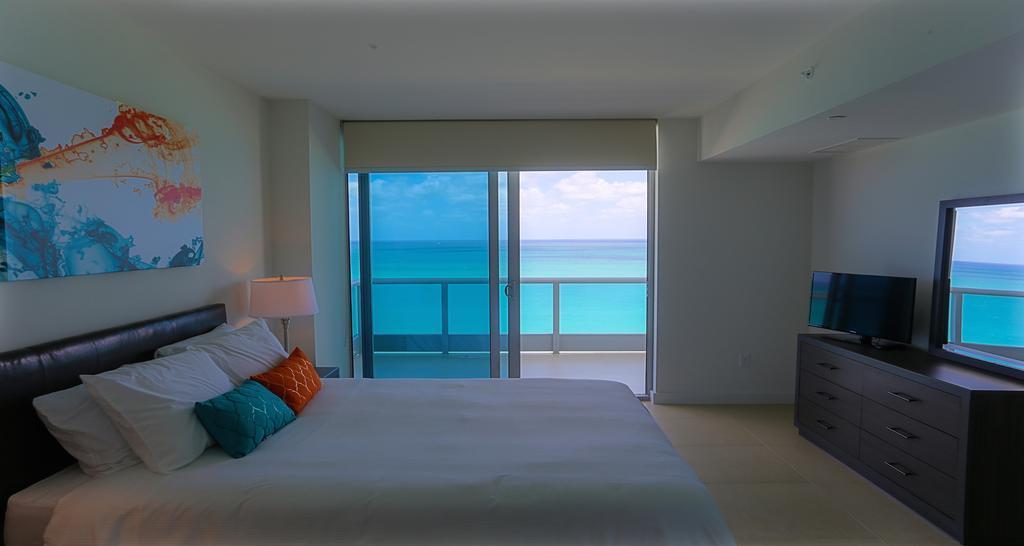 Monte Carlo Miami Suite Miami Beach Rum bild