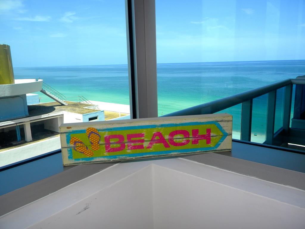 Monte Carlo Miami Suite Miami Beach Rum bild