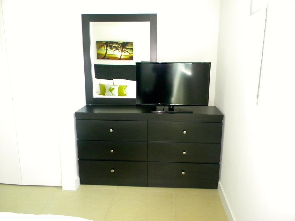 Monte Carlo Miami Suite Miami Beach Rum bild